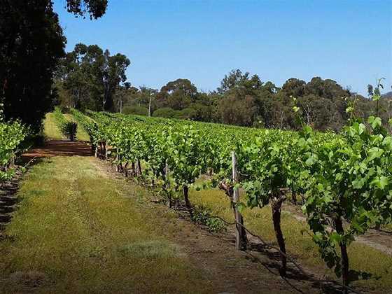 Chittering Valley wineries weekend getaway